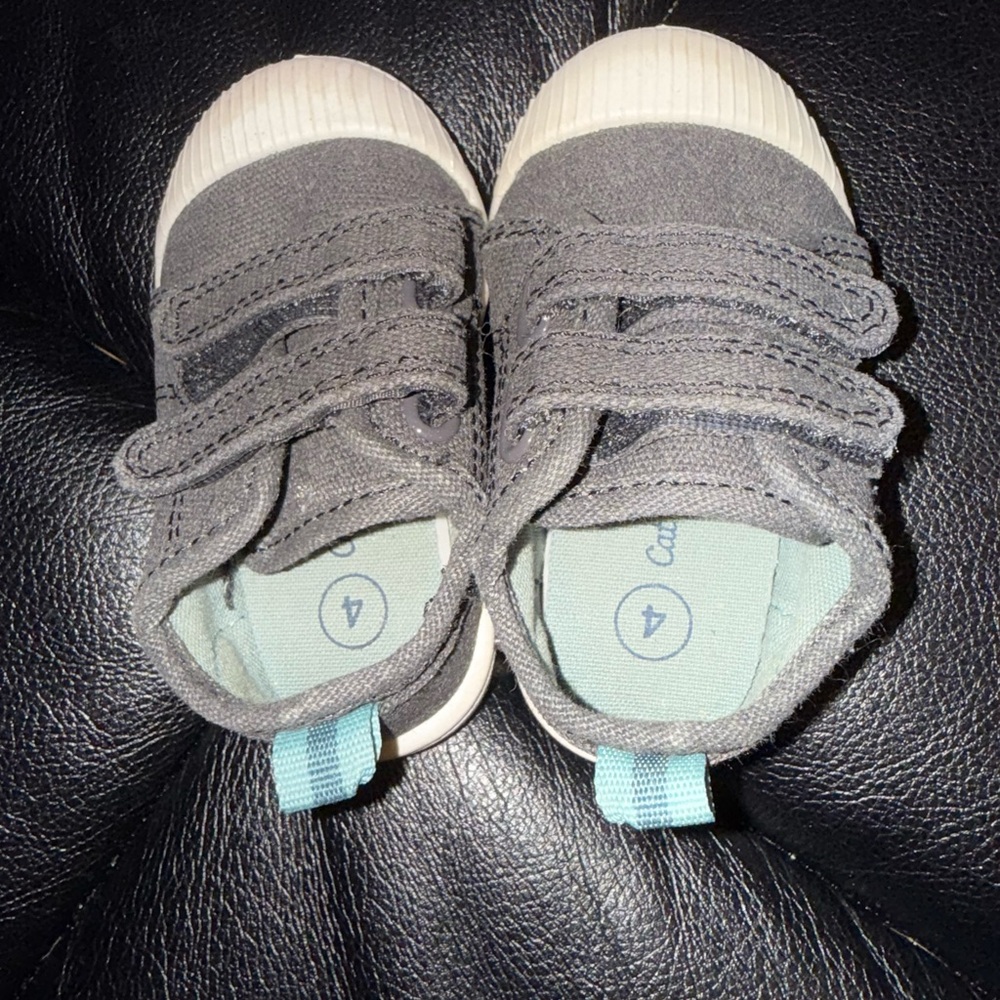 Cat & Jack Gray Baby Walker Shoes